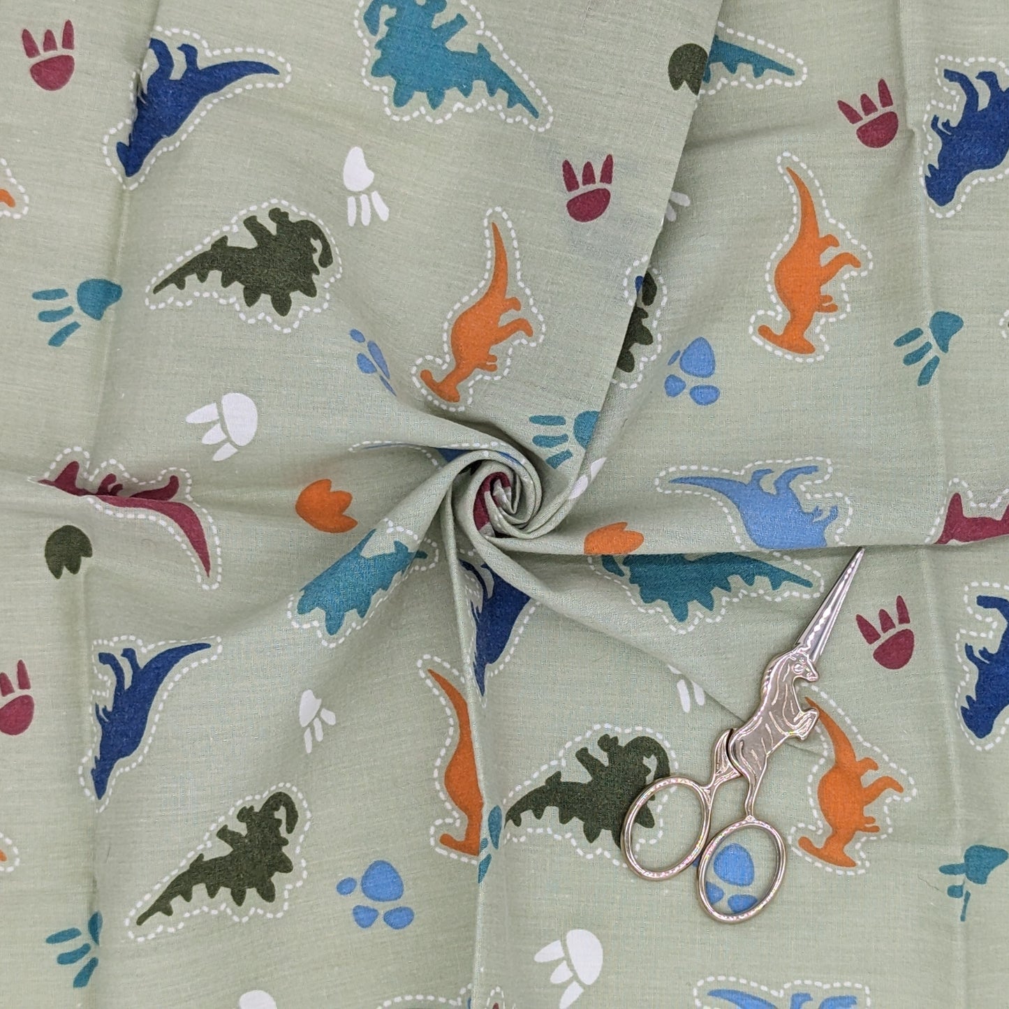 Quarter Yard Fabric 18"x24" - 100% Upcycled - Dinosaurs