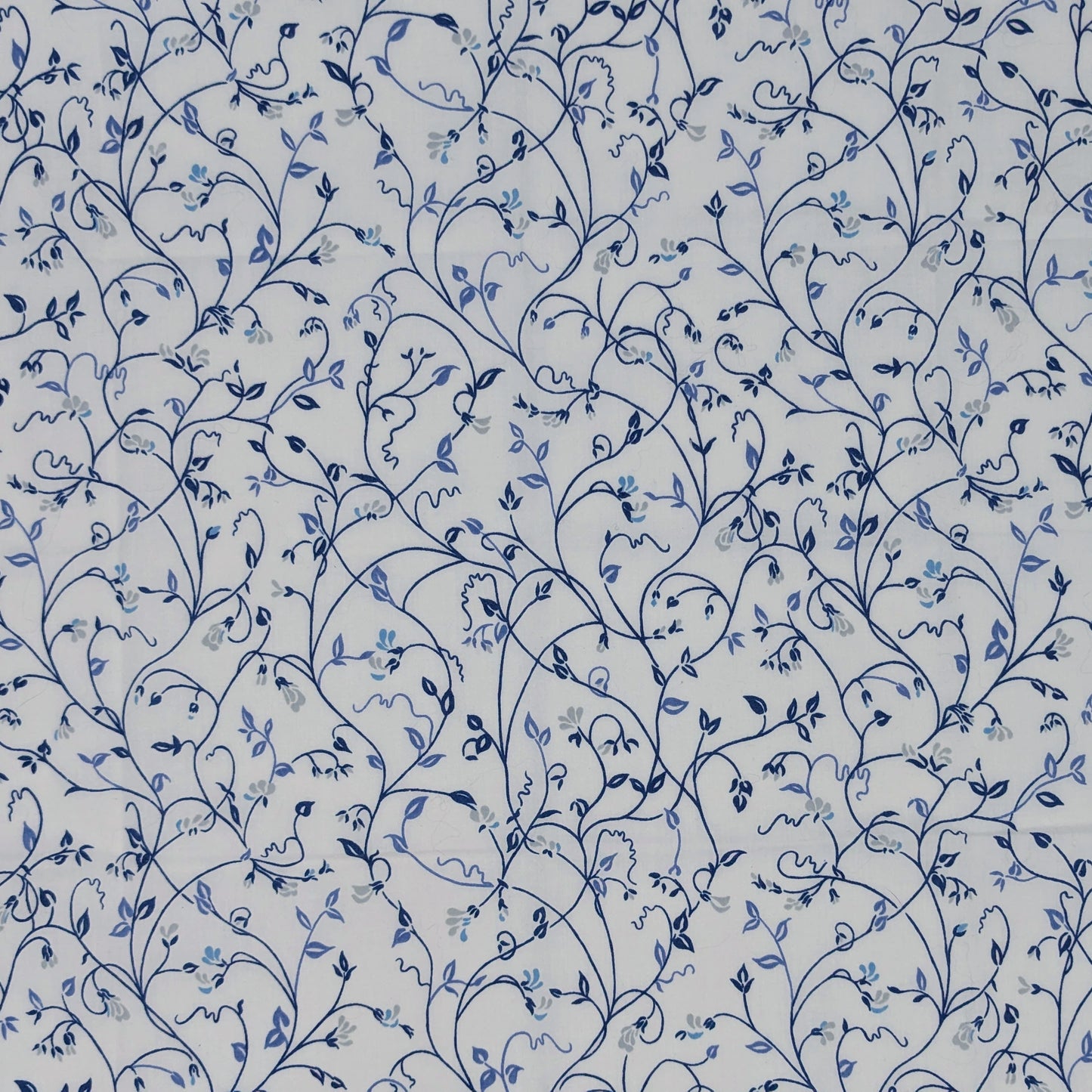 Quarter Yard Fabric 18"x24" - 100% Upcycled - Blue Vines